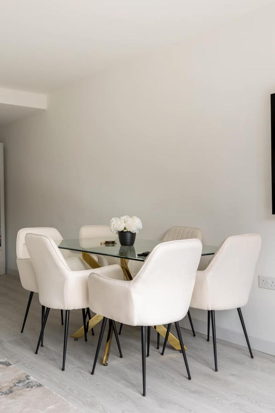 Cosy And Spacious 1 Bedroom Flat Close To Heathrow Privatunterkunft London